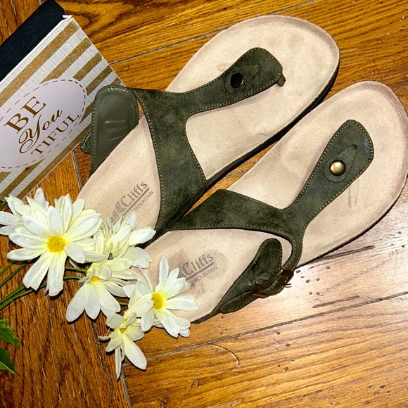 LIKE NEW⭐️FOOTBED Olive-Taupe SANDALS Women 10M Gizeh Style Like Birkenstock’s😎 - Picture 2 of 11